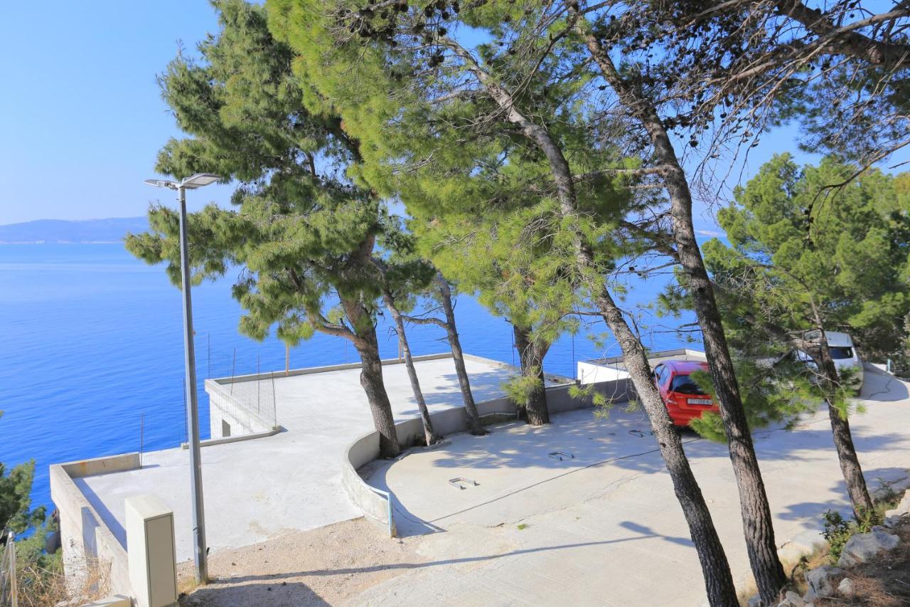 Rooms With A Parking Space Brela, Makarska - 17281 Ngoại thất bức ảnh